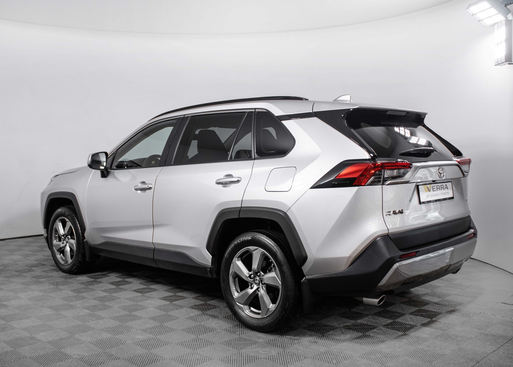 Купить TOYOTA RAV4 2019г. с пробегом в Перми - VERRA