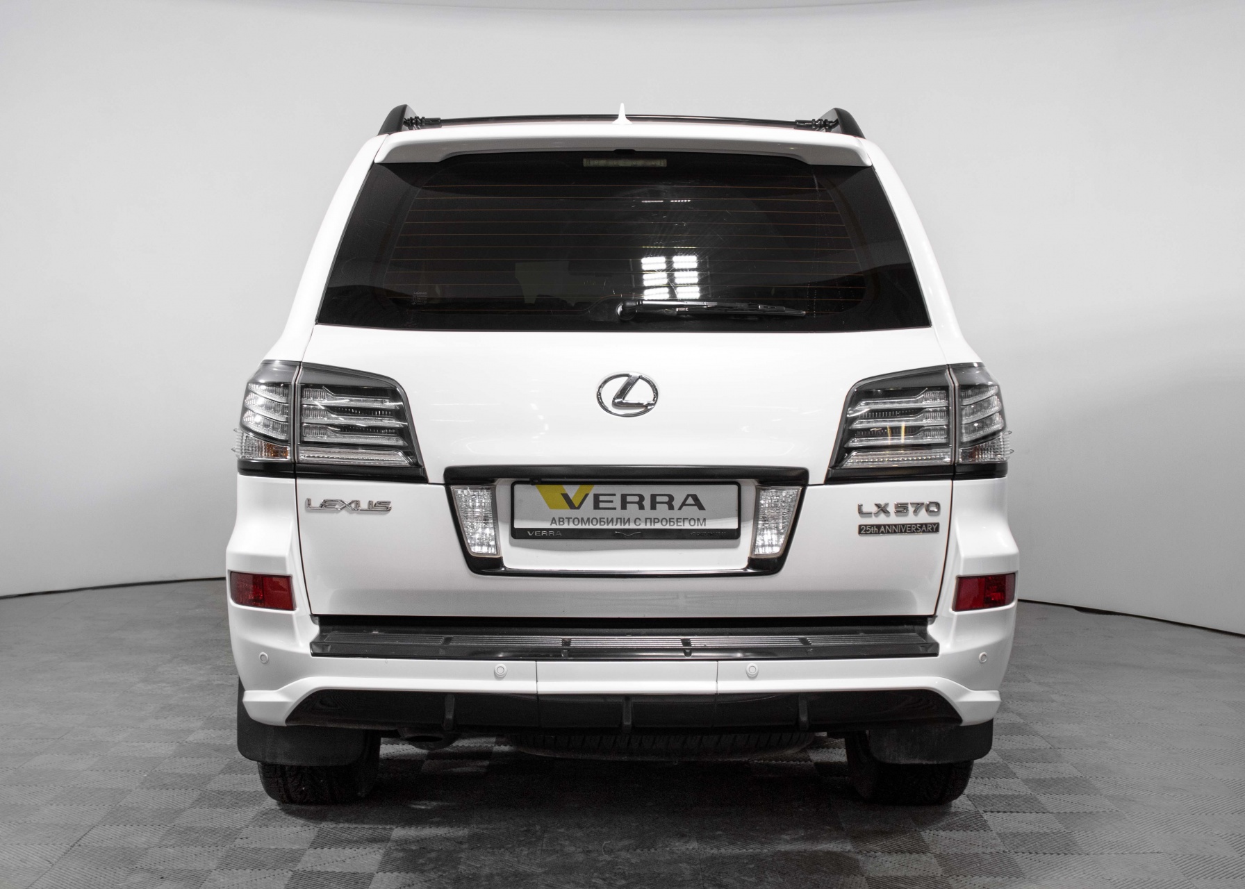 Купить LEXUS LX 570 2015г. с пробегом в Перми - VERRA