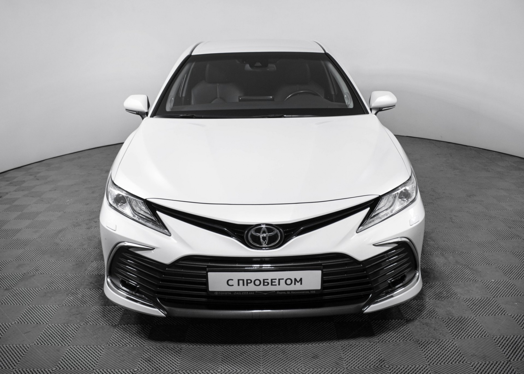 Купить TOYOTA CAMRY 2021г. с пробегом в Перми - VERRA