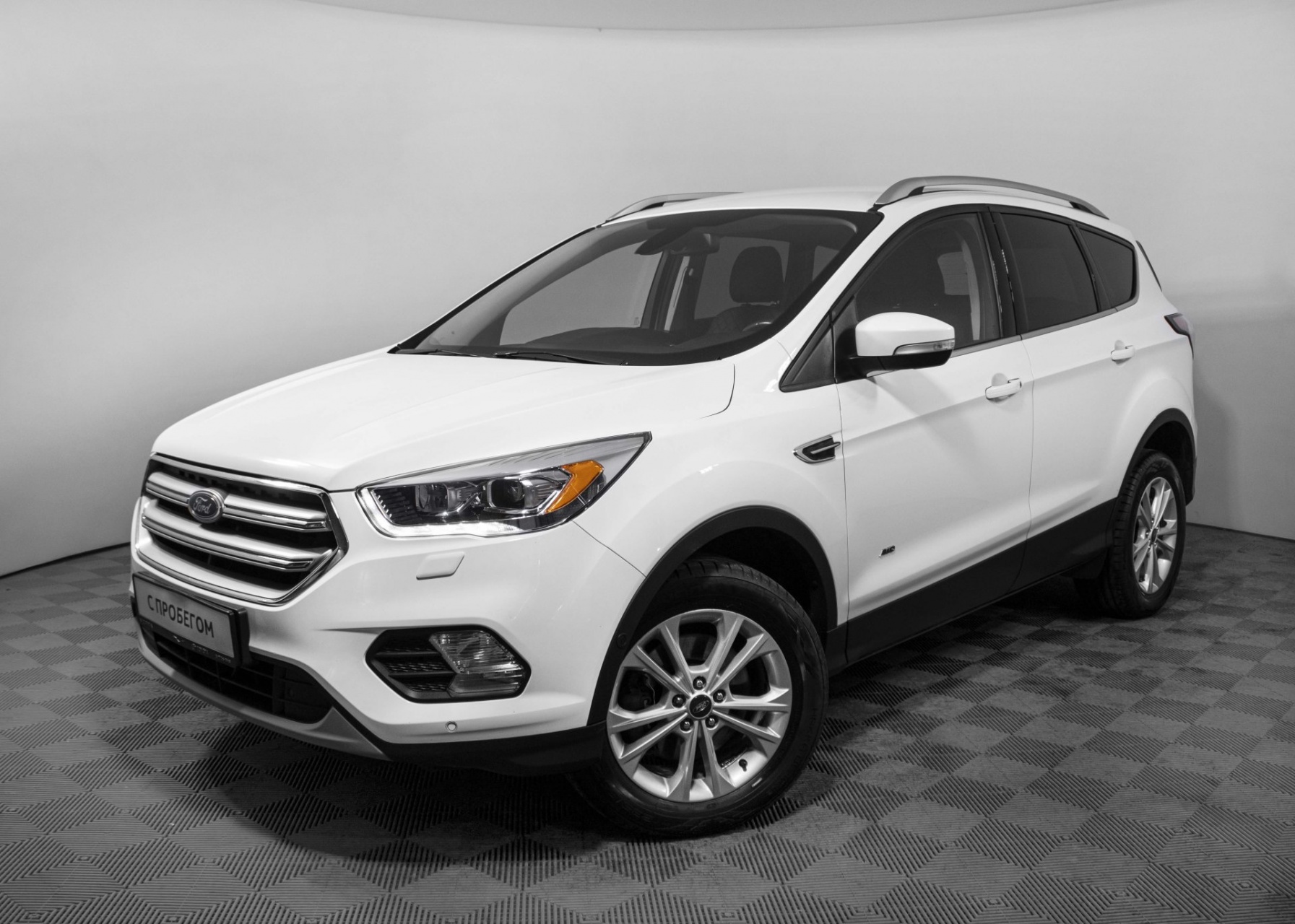 Купить FORD KUGA 2016г. с пробегом в Перми - VERRA