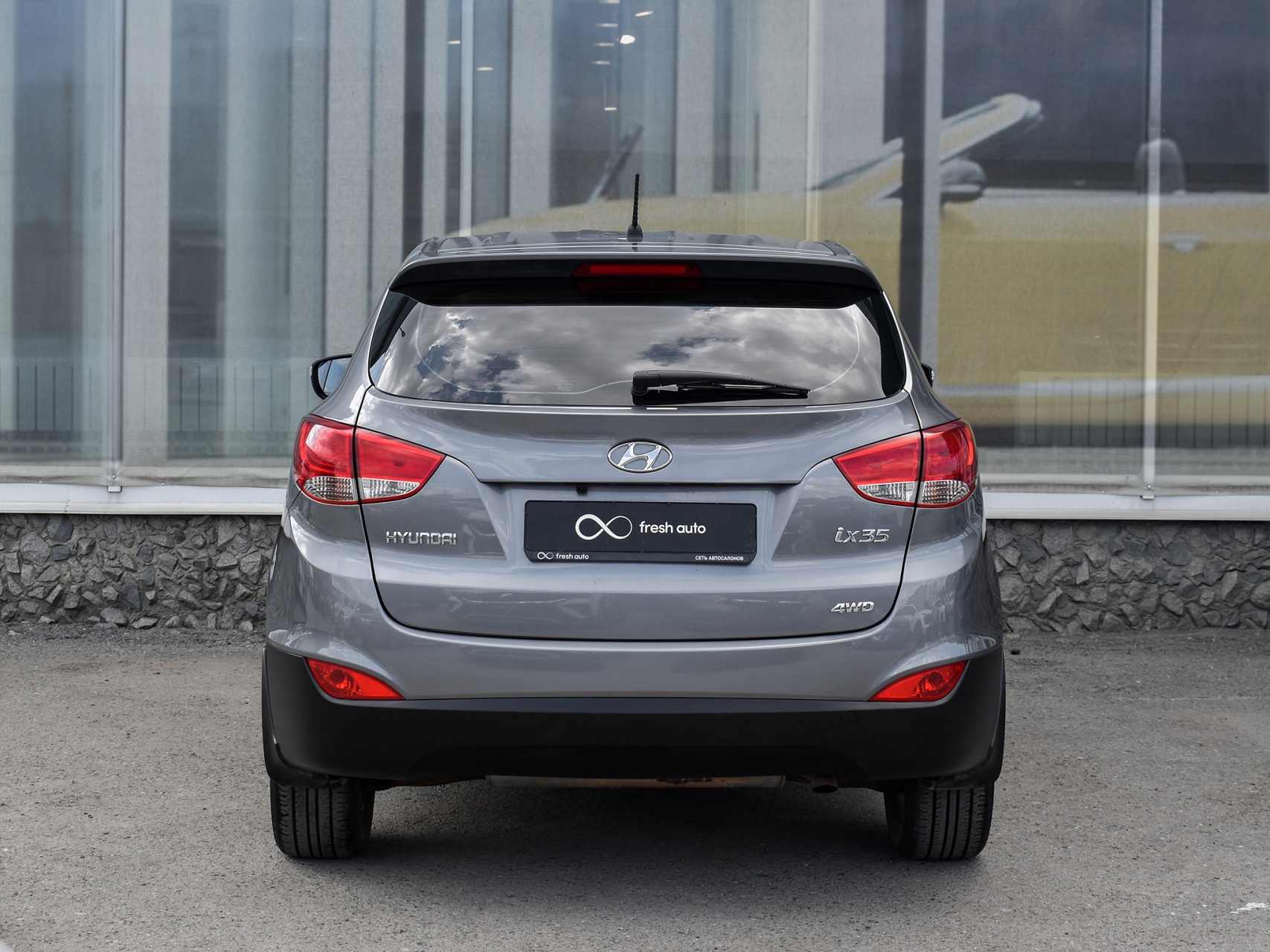 Hyundai ix35 значок машины