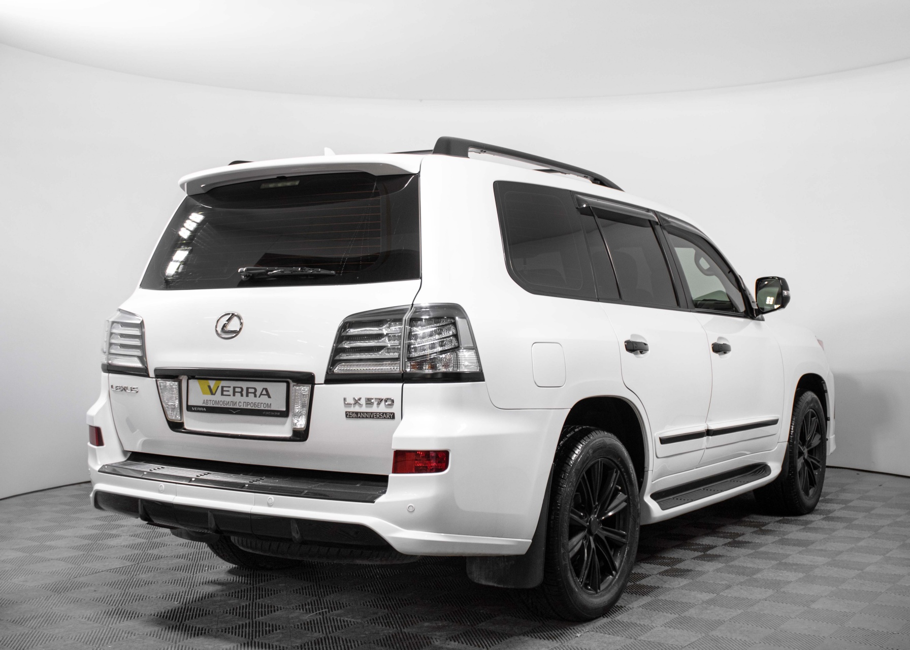 Купить LEXUS LX 570 2015г. с пробегом в Перми - VERRA