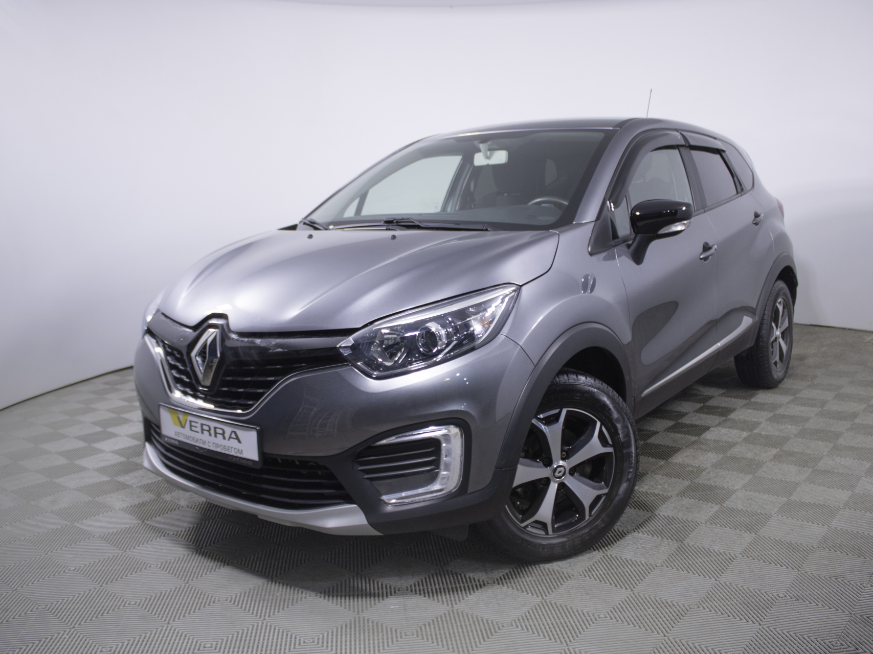 Купить RENAULT KAPTUR 2019г. с пробегом в Перми - VERRA